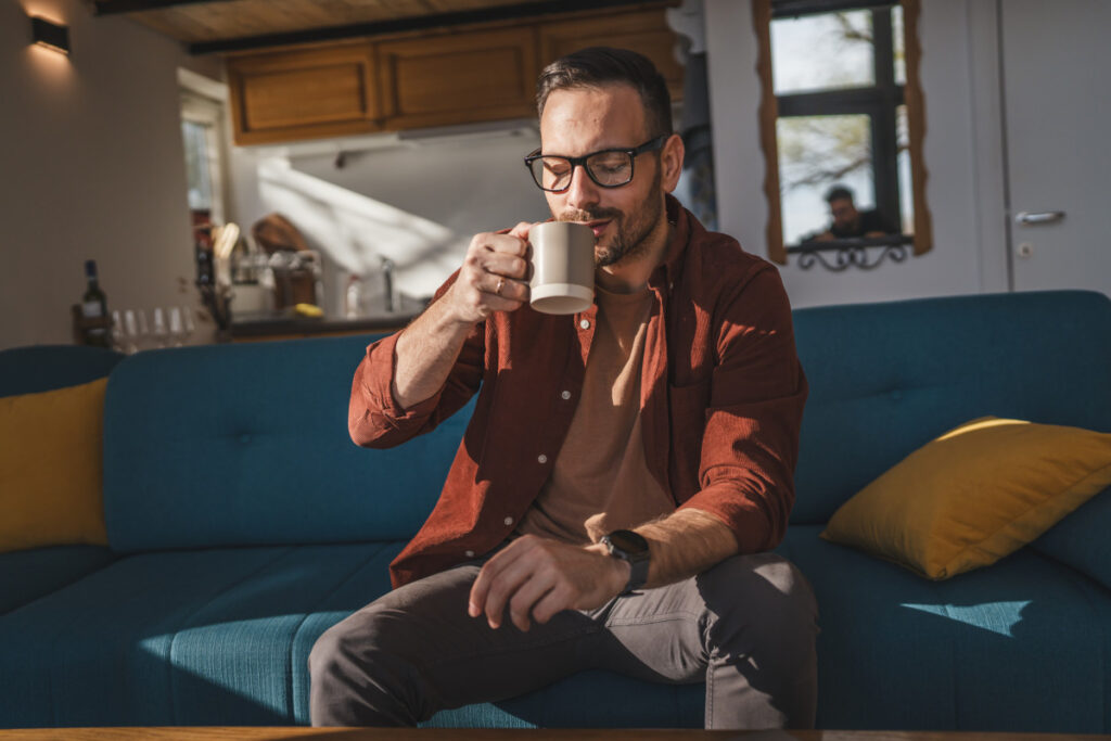 Cardiologists are urging men over 45 to quit for better heart health